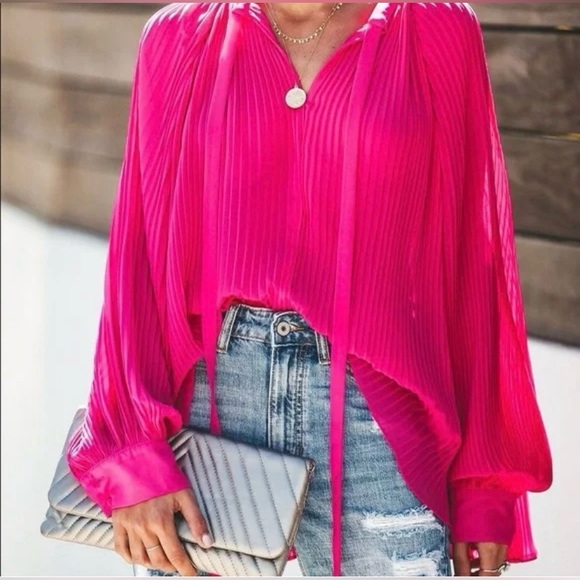 Anthropologie endless Rose pleated tie neck blouse Sz: XS - Picture 3 of 8